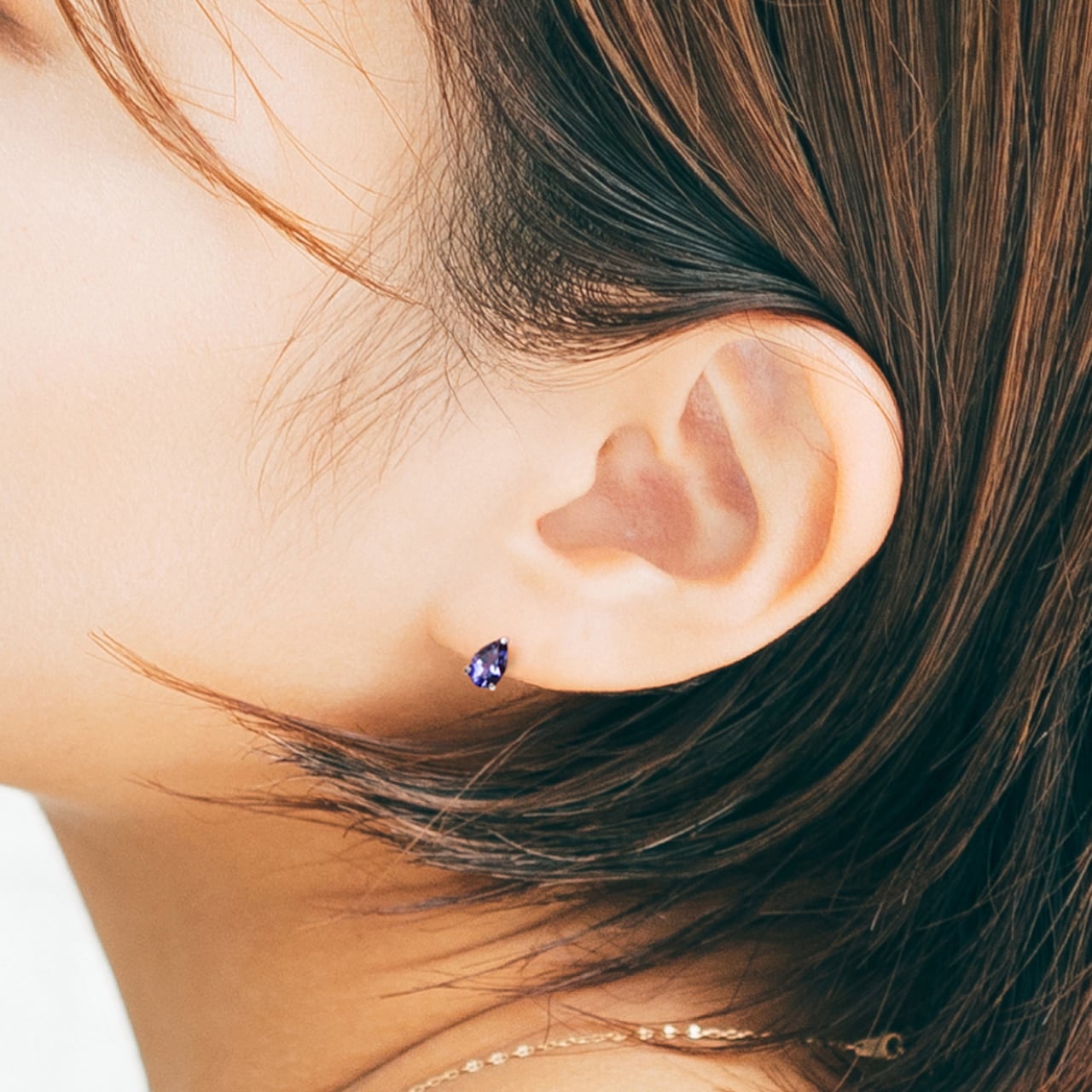 視野が広がる、静かな導き】 Ptアイオライトピアス | EGIDA