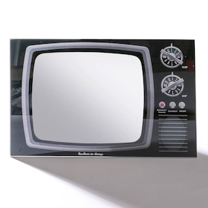 TV GLASS WALL MIRROR