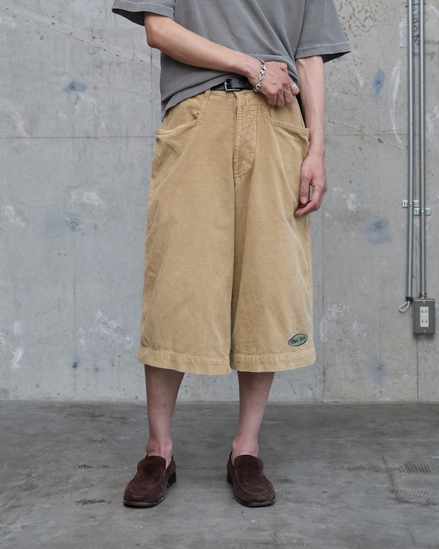 wide corduroy shorts / relaxed buggy fit / From FRANCE
