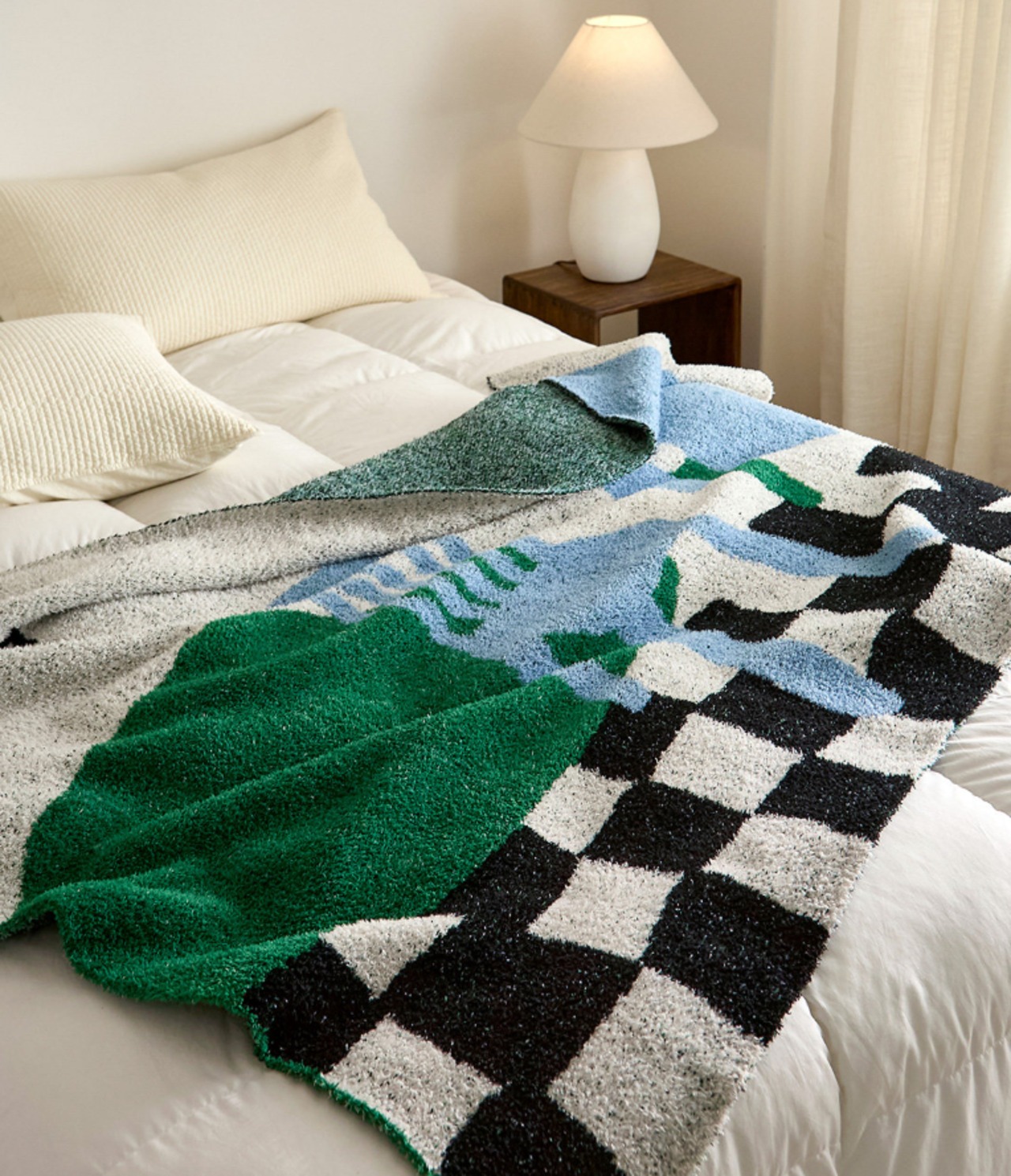 触れたくなる 北欧アートブランケット