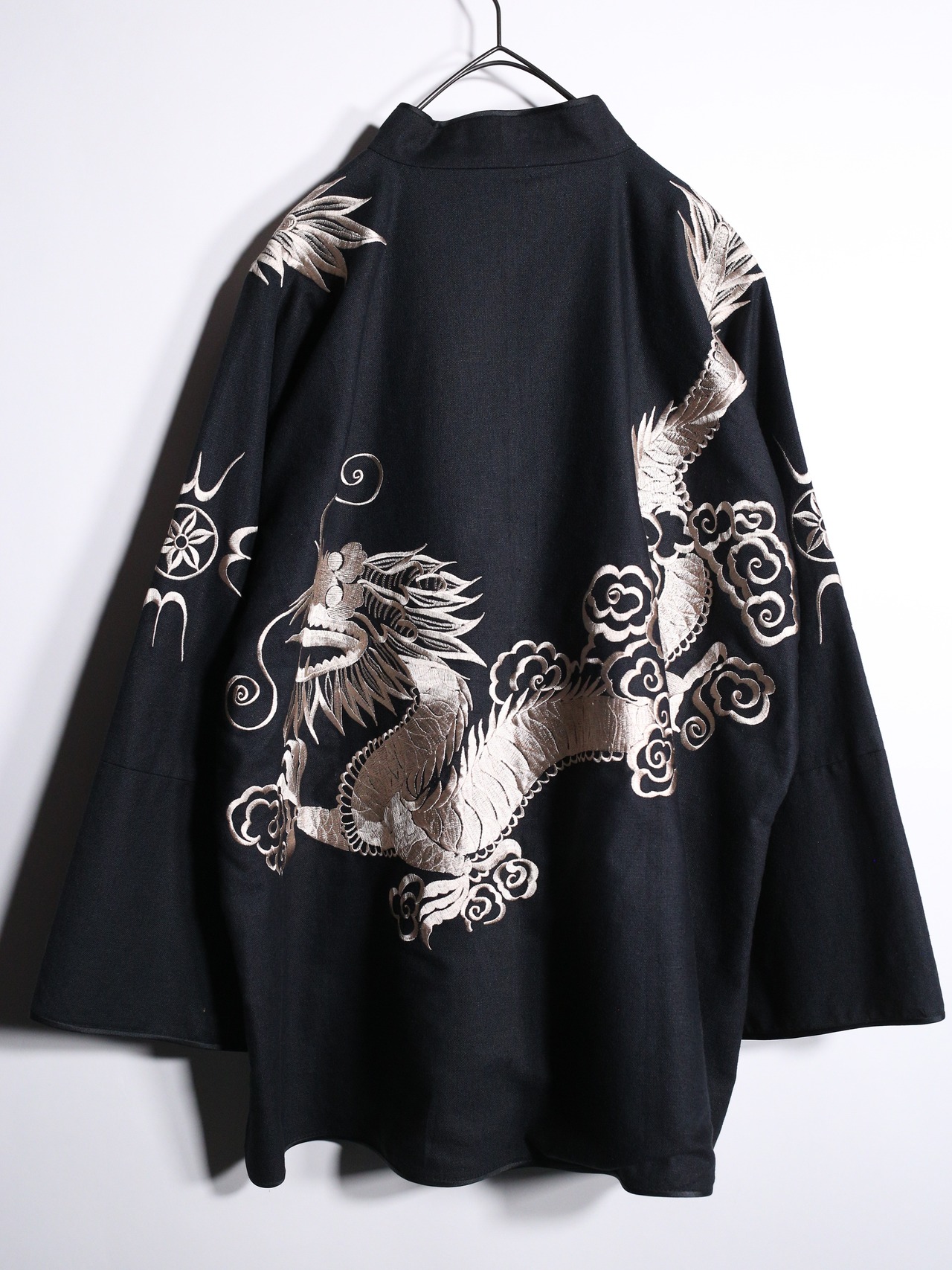 "刺繍×龍" front and back design black china shirt - 16