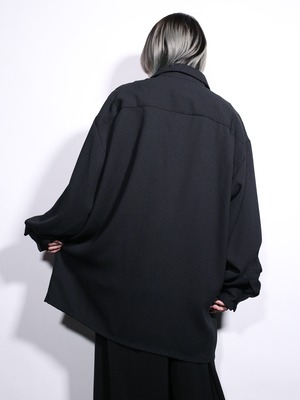 龍 embroidery oversize shirt