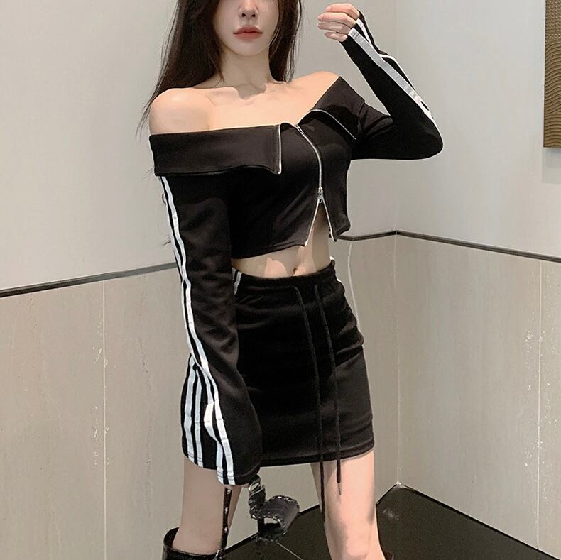 【韓国発】オフショルダーセーラー風セットアップ 2色♡オフショルダーサイドラインセットアップ | selectshop.selepuu