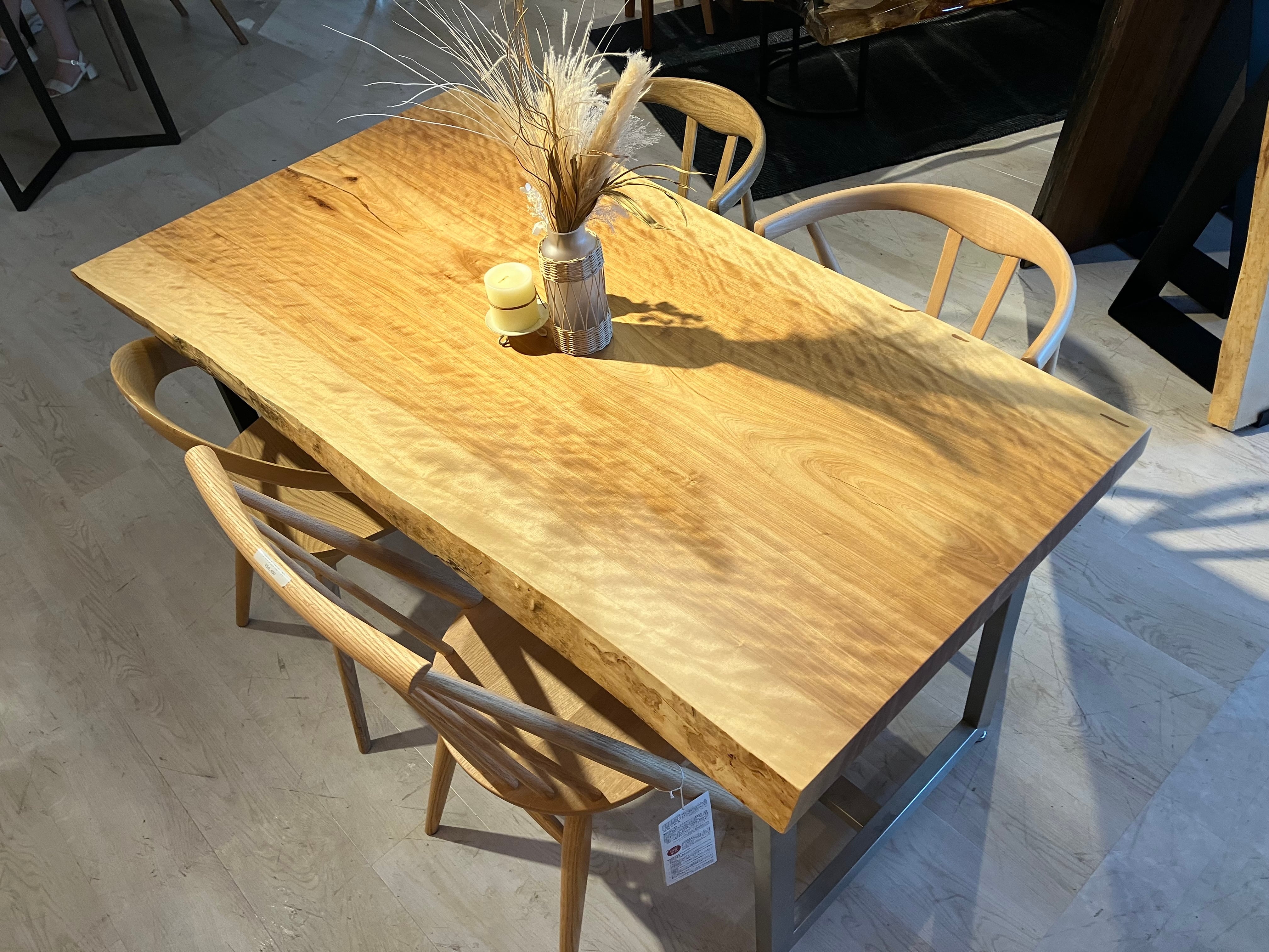 真樺（マカバ）_1550×860-680×57_青山店_テーブル天板/一枚板 241937