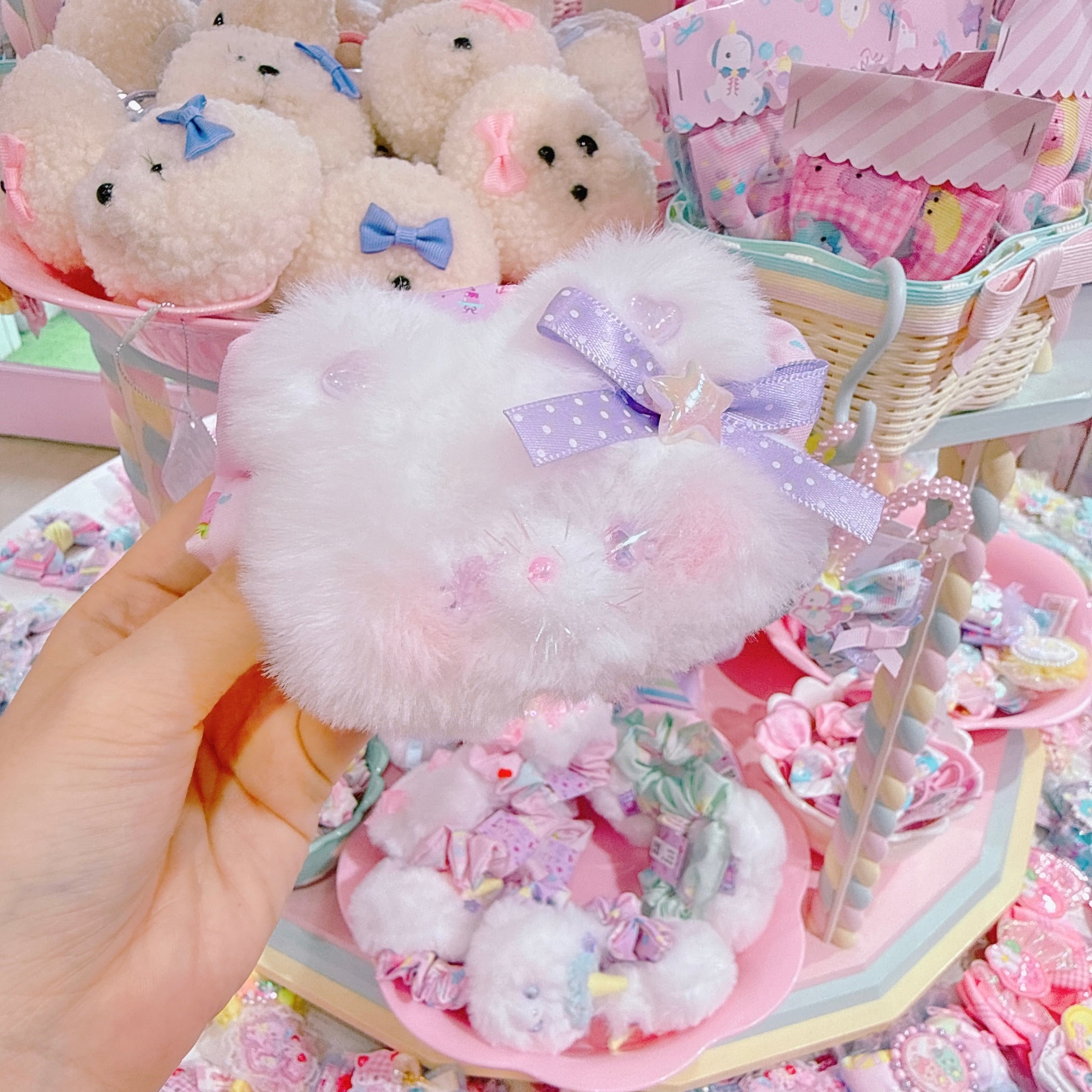 【A4】108-8ぬいぐるみ付きシュシュ
