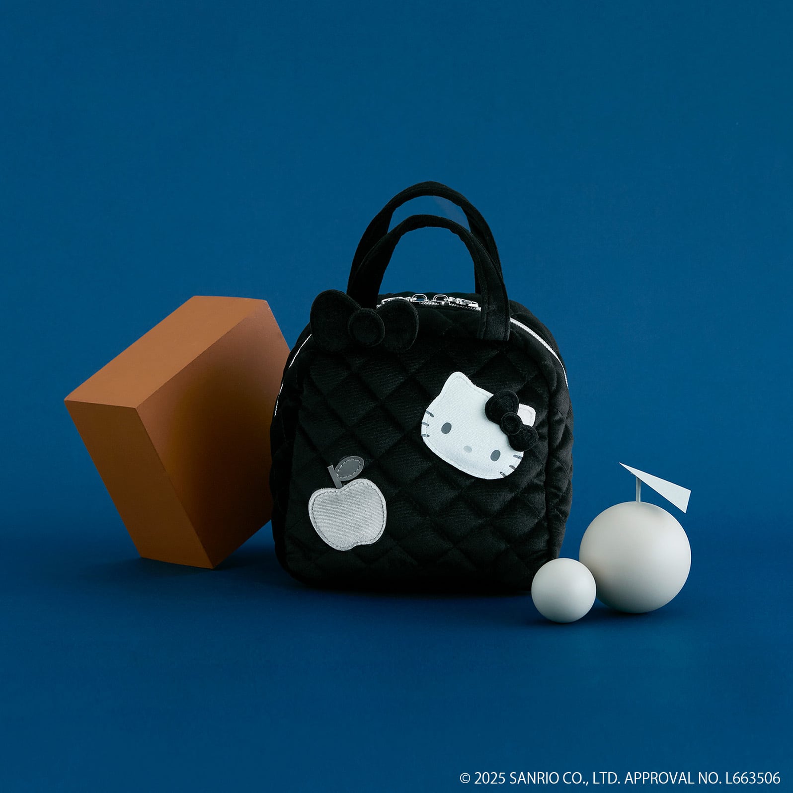 ZUBORA COSME POUCH VELOUR BLACK ver. | BRILMY
