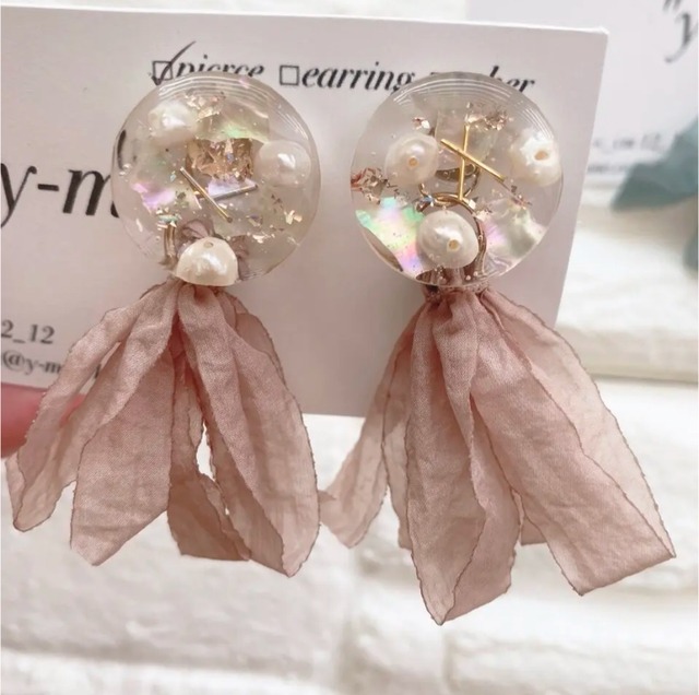 淡水パールとシフォンタッセルのアクセサリー/y-m-上品なハンドメイドピアス