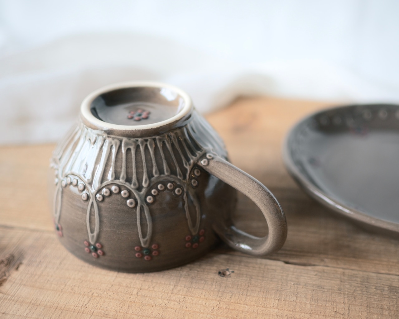 カップ&ソーサー グレー×ピンクフラワー / 古谷 萌仁香 画像4