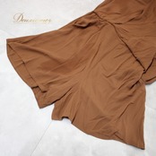 社交ダンス 衣装 スタンダード スカート レッスンウェア レディース オールシーズン Pastime パスタイ ブラウン系 無地 シンプル 無地 コーディネート おしゃれ ダンスレッスン 動きやすい 軽量 伸縮性 上品 大人 女性用 シンプルデザイン 日本製 カジュアル ショート丈 プレゼント 通年使用 トレンド 配色 洗練された