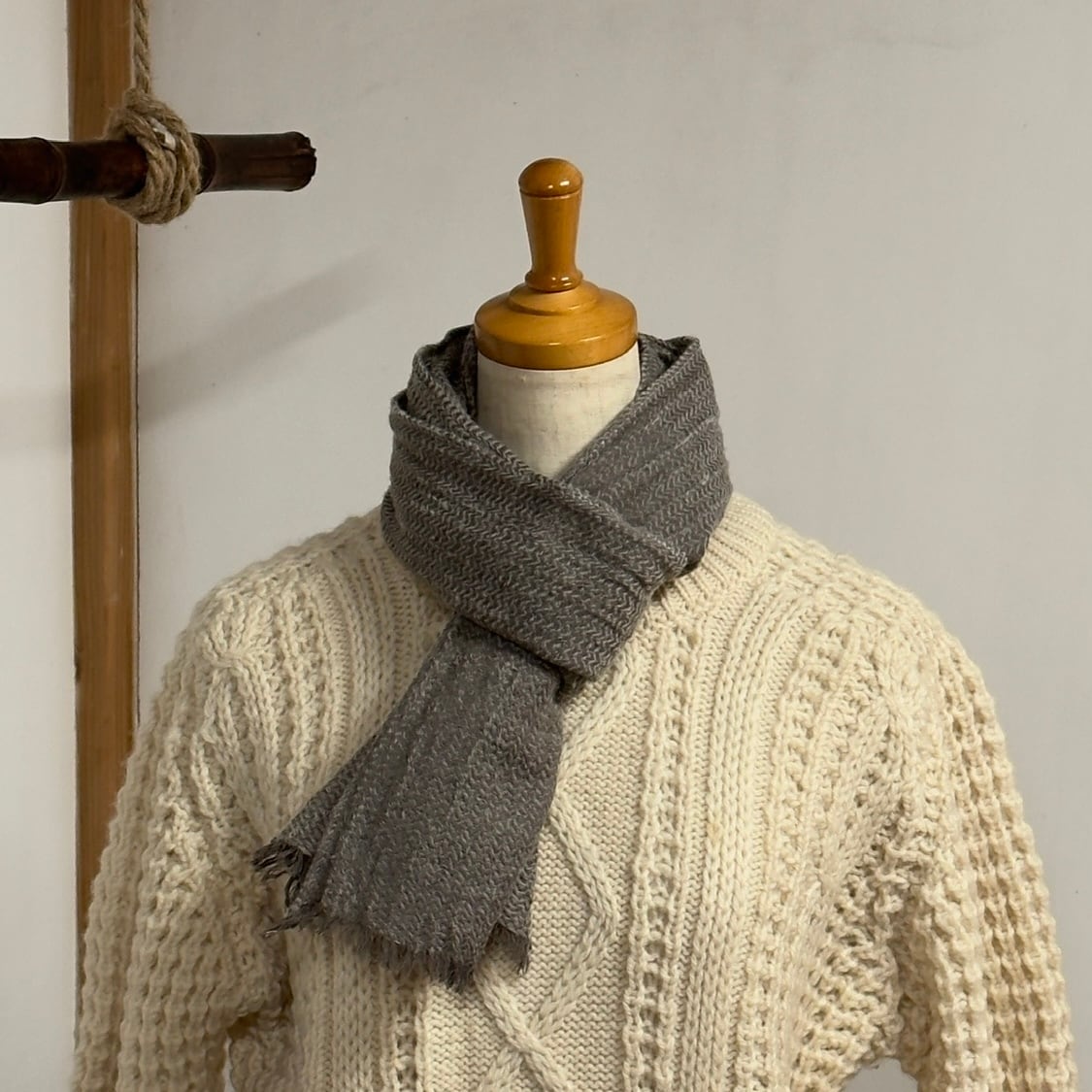 手染め 綿ウールやわらかストール｜夜叉五倍子染め（植物染め