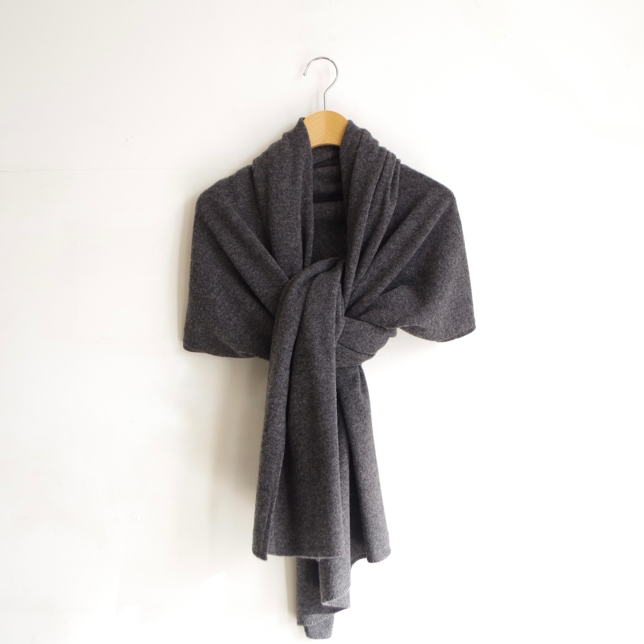 Oblada KNIT SHAWL