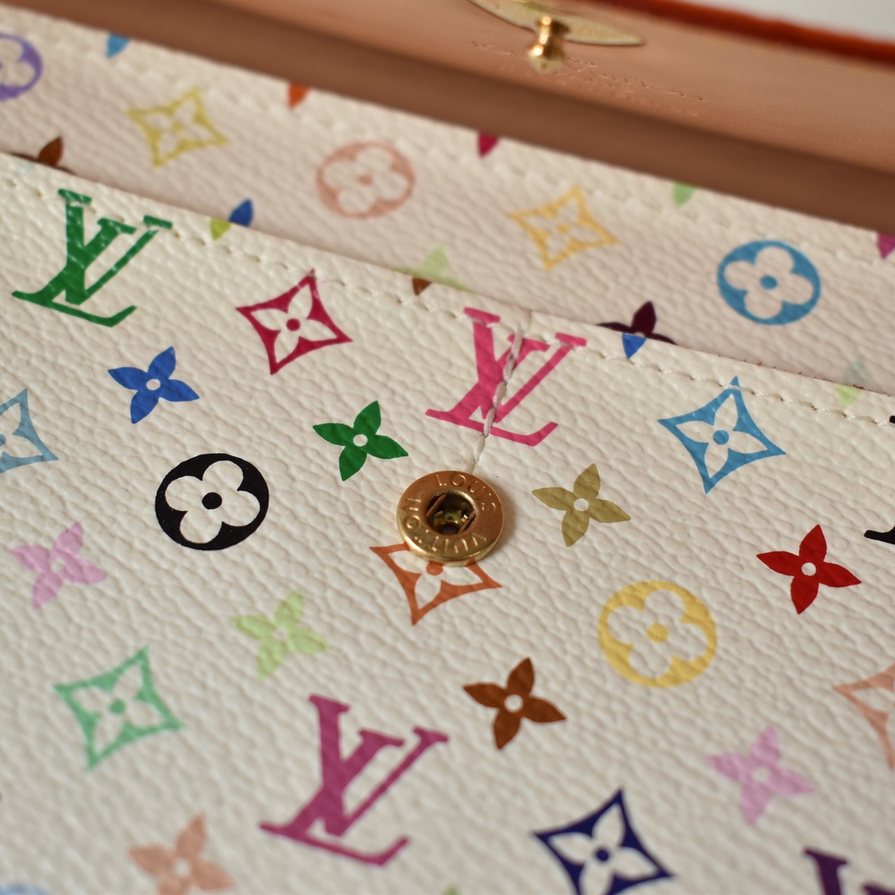 LOUIS VUITTON ルイヴィトン モノグラム ポルトフォイユ サラ マルチカラー M93532 ブロン