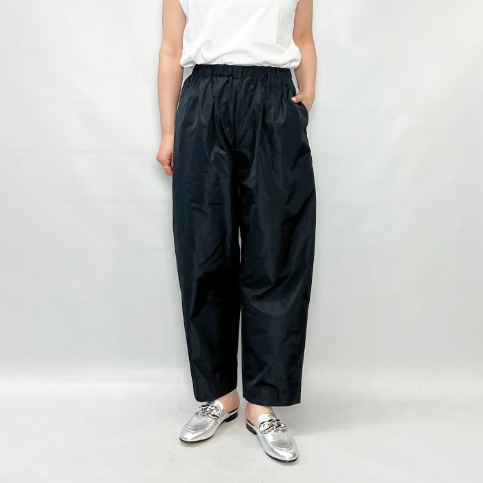 LOEFF ロエフ グロッシー タフタ クロップド パンツ 88142000012 2026