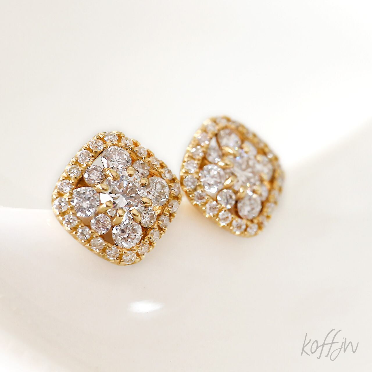 美品」Ｋ18 計2.42ct ダイヤモンド ピアス au7501 justice.gouv.cd