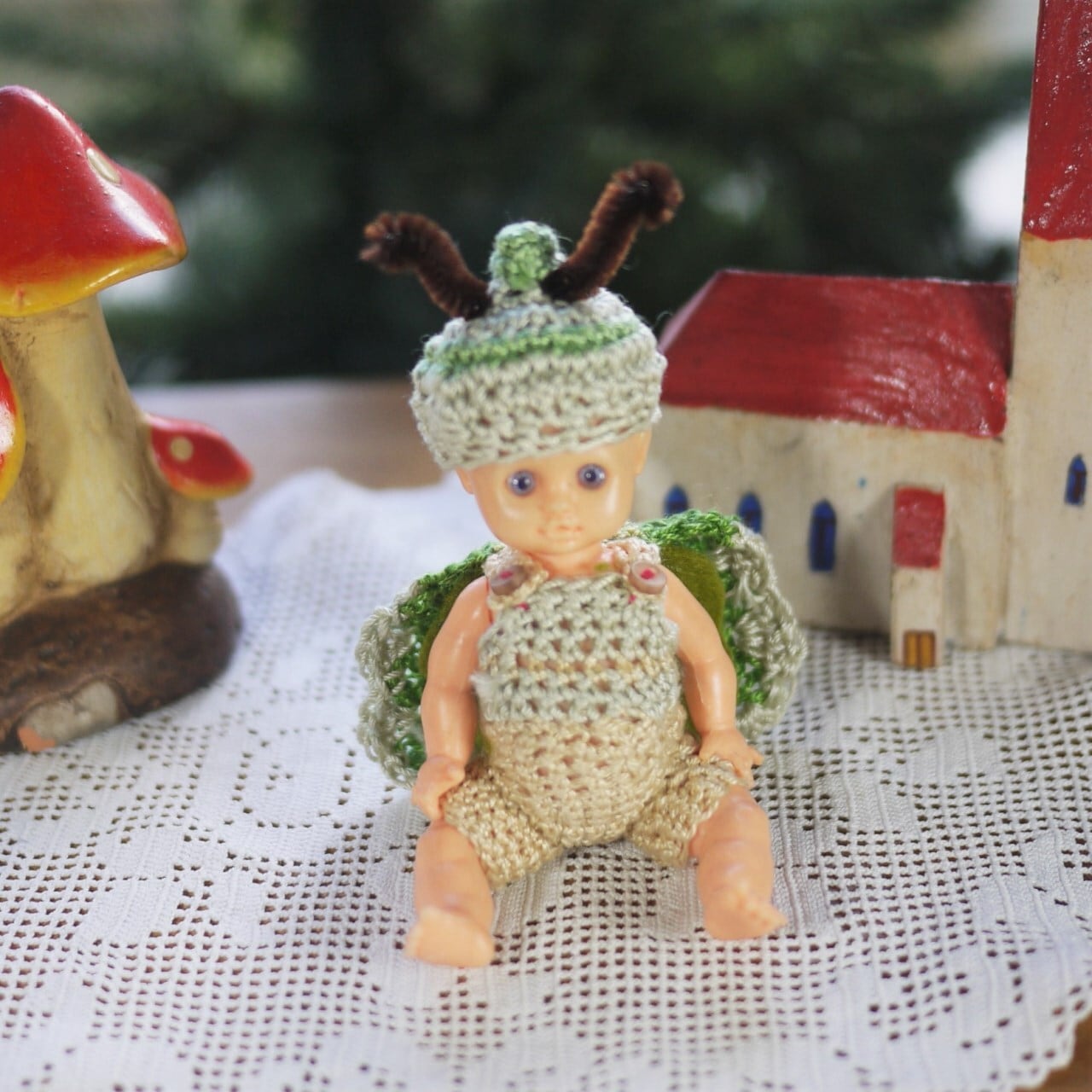 着ぐるみドール バッタ イタリア