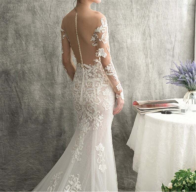 美品！ウエディングドレス 3D立体レース刺繍 華やかなトレーン  