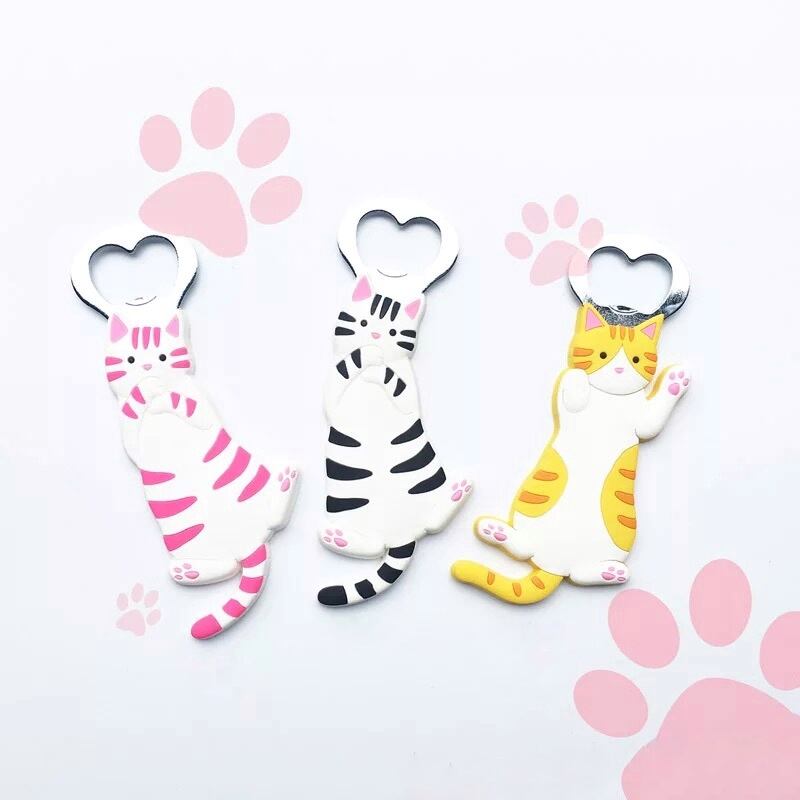 マグネットでくっつくニャンコボトルオープナー