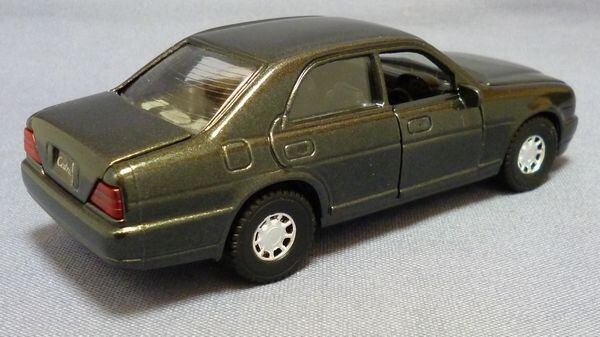 ダイヤペットSV-29 日産 セドリック アルティマ Y32 暗灰メタ | 絶版