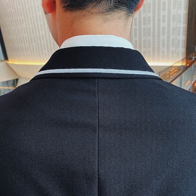 HUGO BOSS スーツ　礼服　喪服　フォーマル　黒肩幅約51センチ