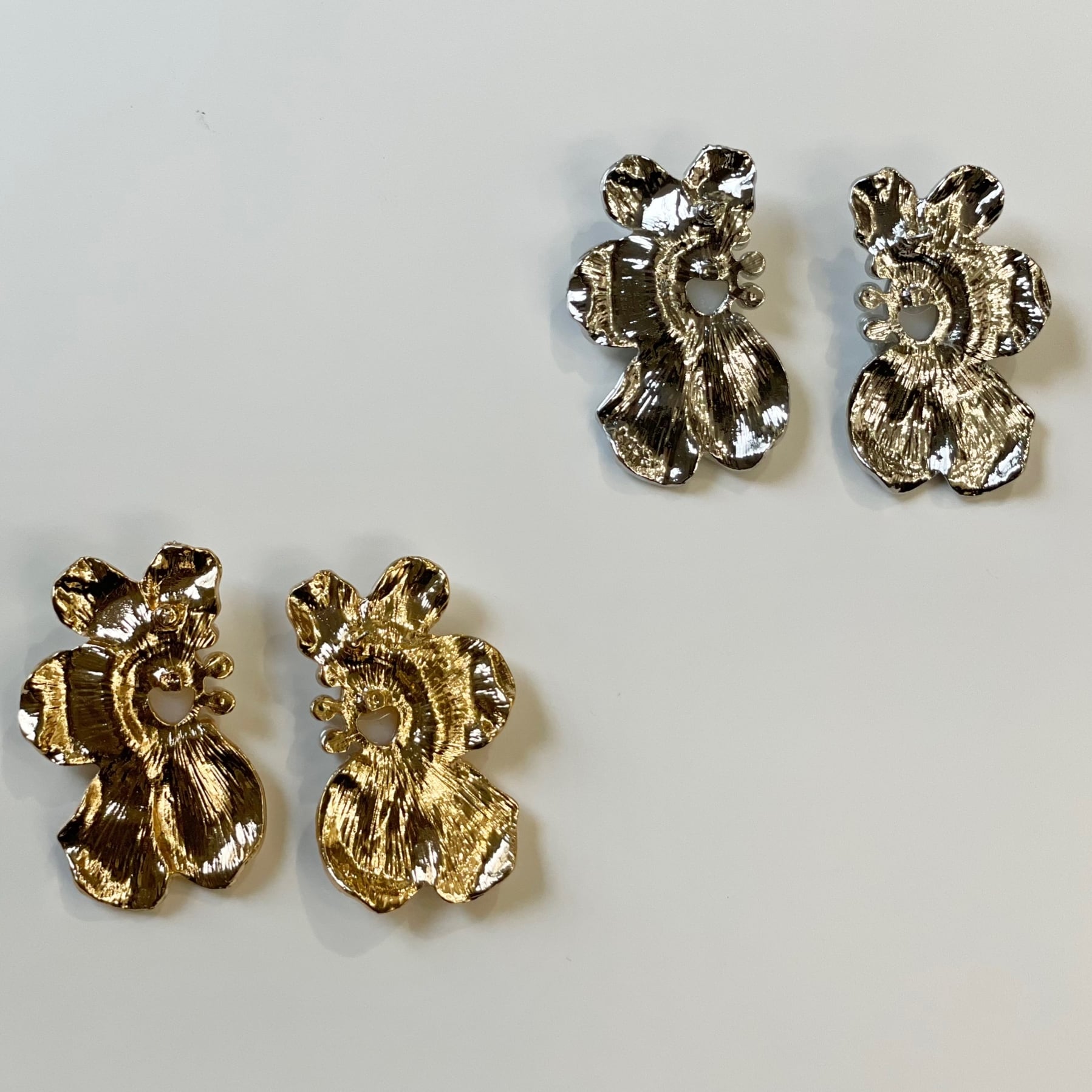 E-185 ウェディング アクセサリー【メタル フラワー パール ビンテージ