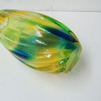 菜の花のような花瓶