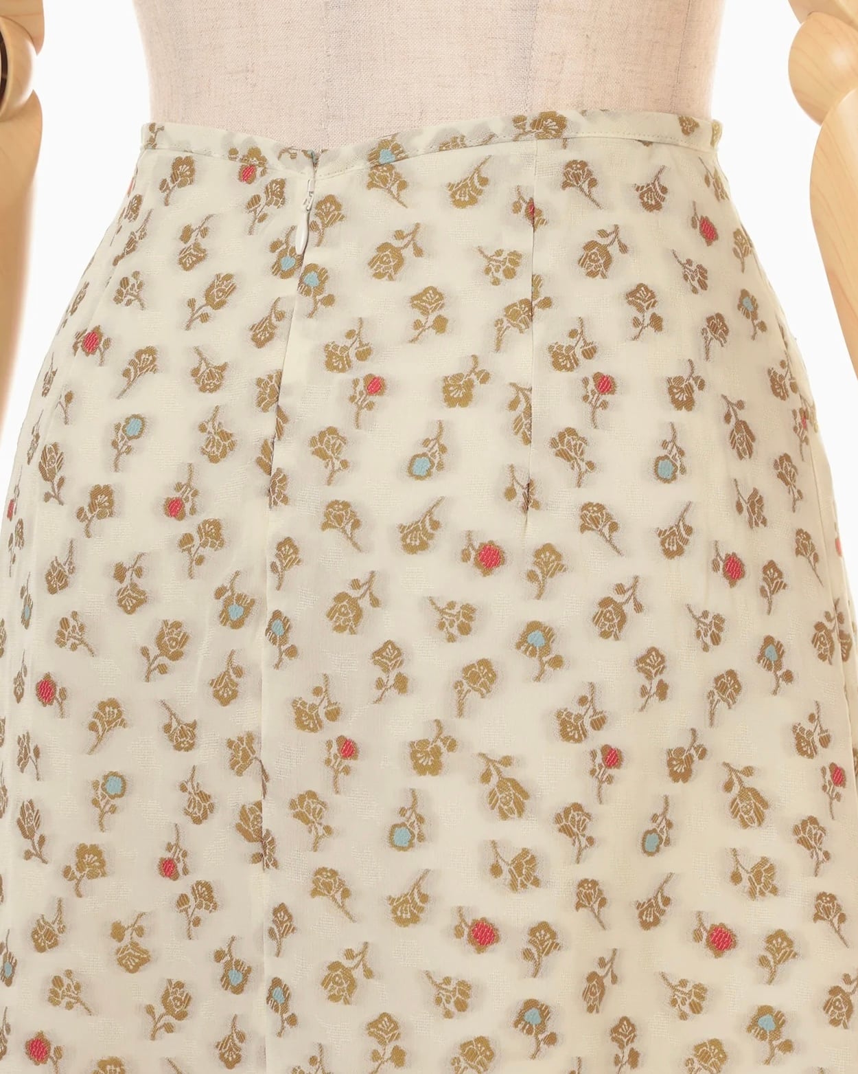 Mame Kurogouchi】Floral Jacquard A-Line Skirt/ECRU | TOLMA.