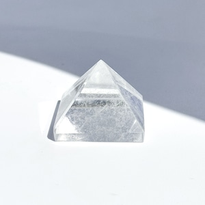 クリアクォーツ ピラミッド 13◇ Clear Quartz ◇天然石・鉱物・パワーストーン・インテリア