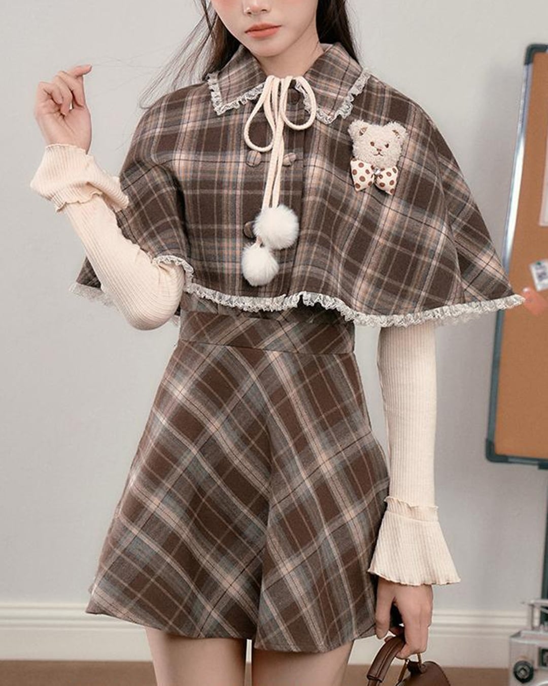 ブラウンチェックワンピース&ケープセット 24W09019