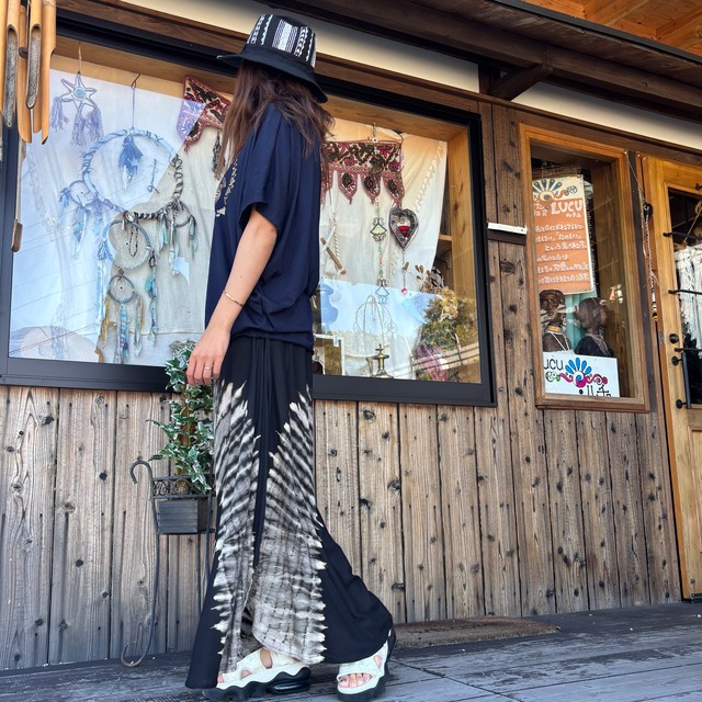 タイダイ対角線染めフレアパンツ