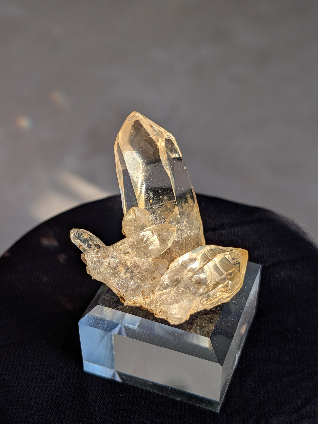 ヒマラヤ水晶・ゴールデンヒーラー ⭓ 原石クラスター ⭔ ネパール・ガネーシュヒマール産　✧　水曜日のセレクト