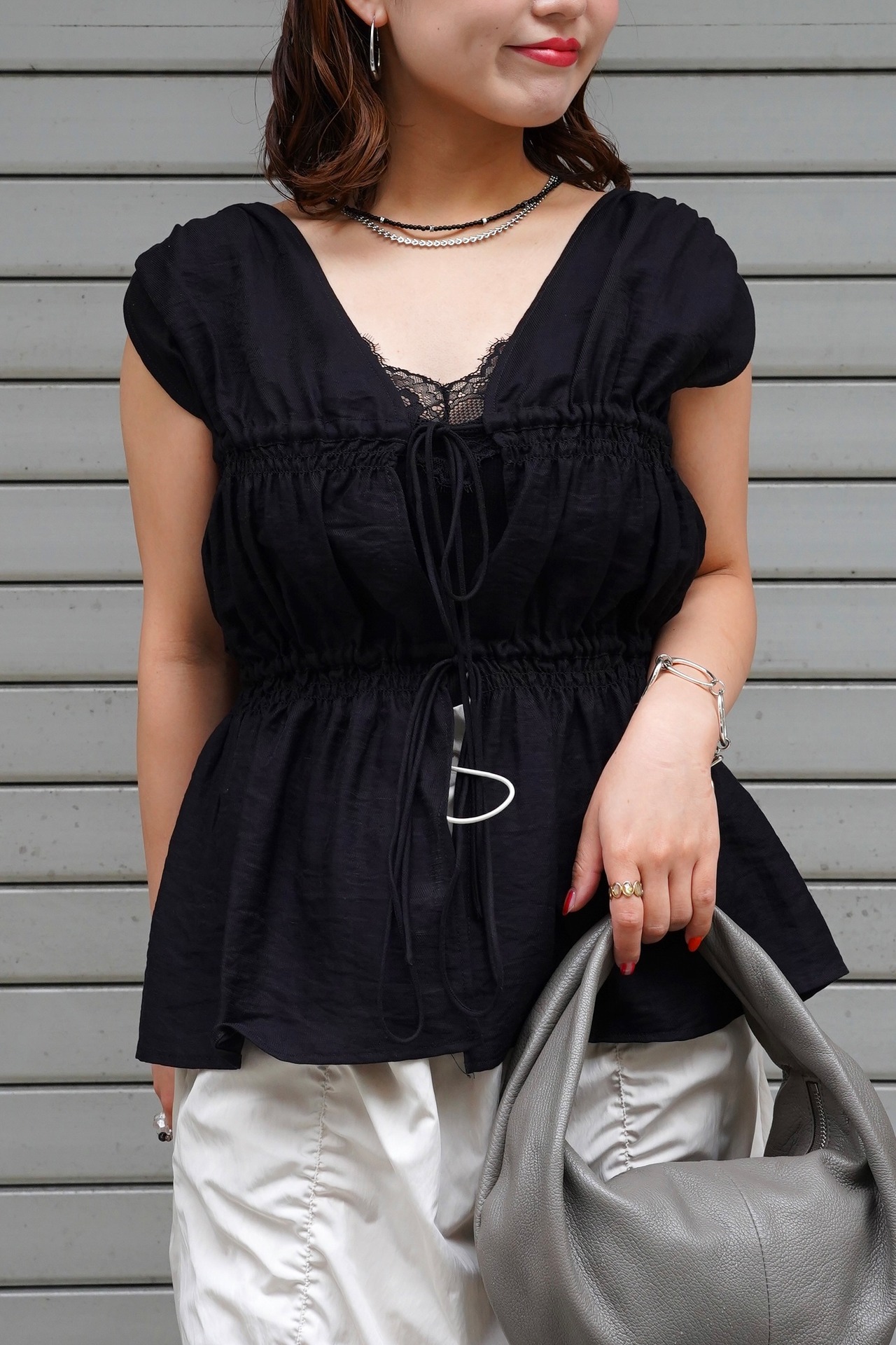SHIRRING RIBBON VEST