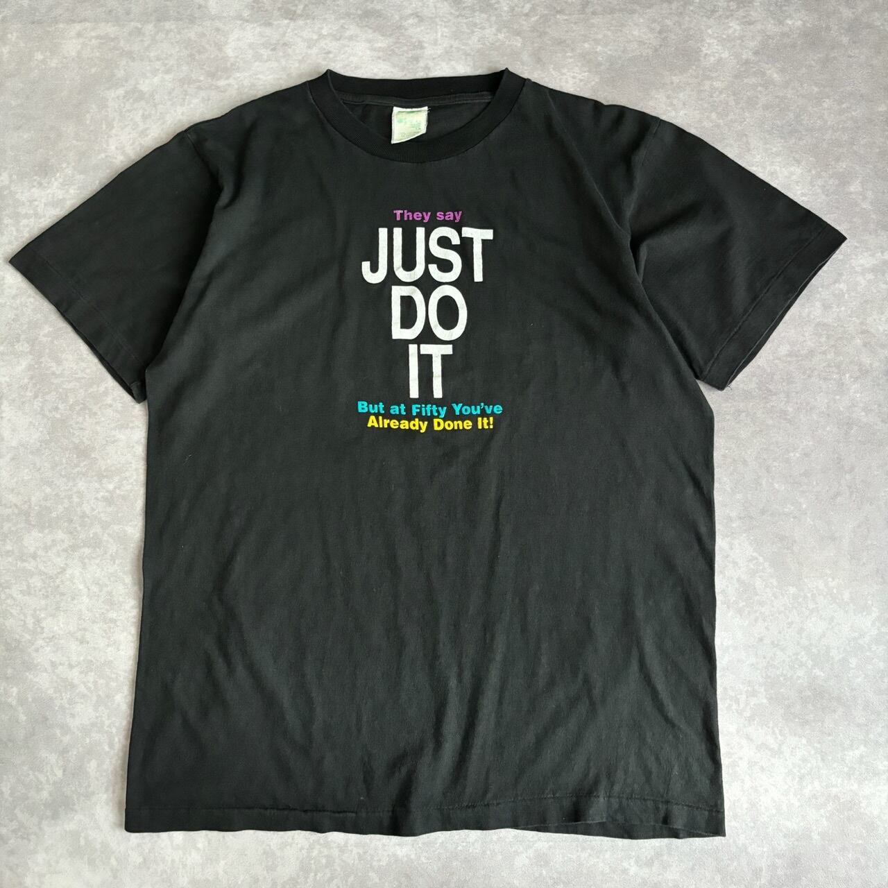 JUST DO IT NIKE パロディ プリント Tシャツ | Pay ID JUST DO IT NIKE パロディ プリント Tシャツ | Pay ID