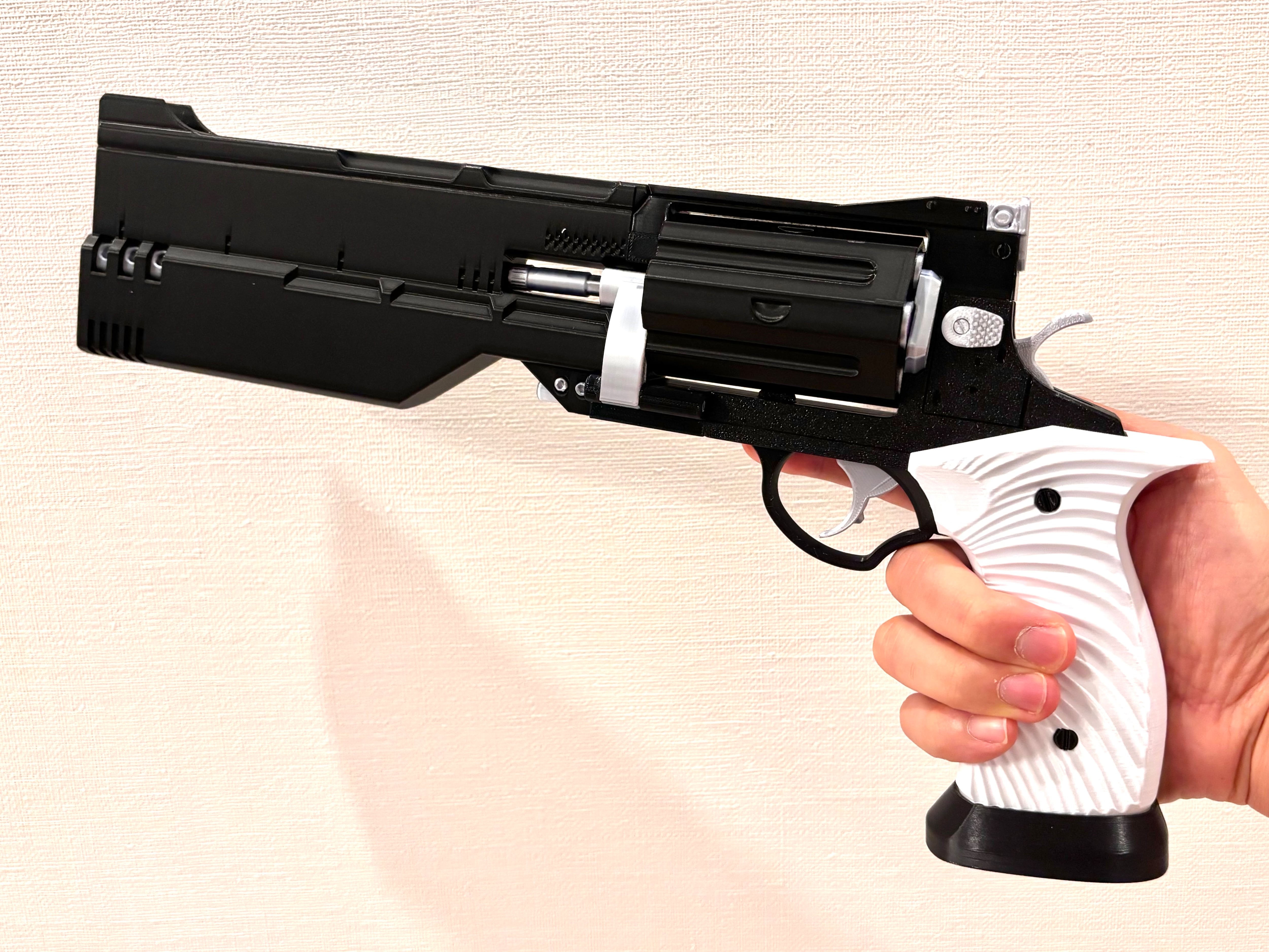 可動モデル）RE9 リボルバー 強化版(金属なし、発射機能なし） | 3D