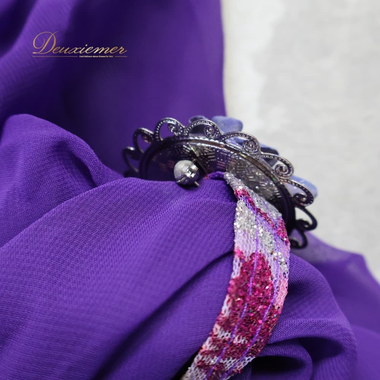 社交ダンス 衣装 un×ll アンツー ドレス ワンピース パープル系 花 花柄 ラメ 華やか 紫 鮮やか 上品 かわいい レディースゴージャス ダンス衣装 イベント ステージ パーティー 煌びやか おしゃれ レース 透け感シルバー系