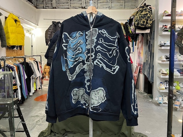 TRAVIS SCOTT × FRAGMENT SKELETON GRAFFITI FULL ZIP HOODIE BLACK LARGE 23354