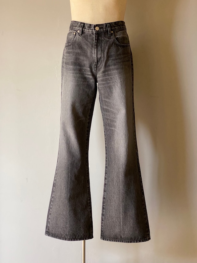 GEN IZAWA / Flare  denim pants   (used-black)