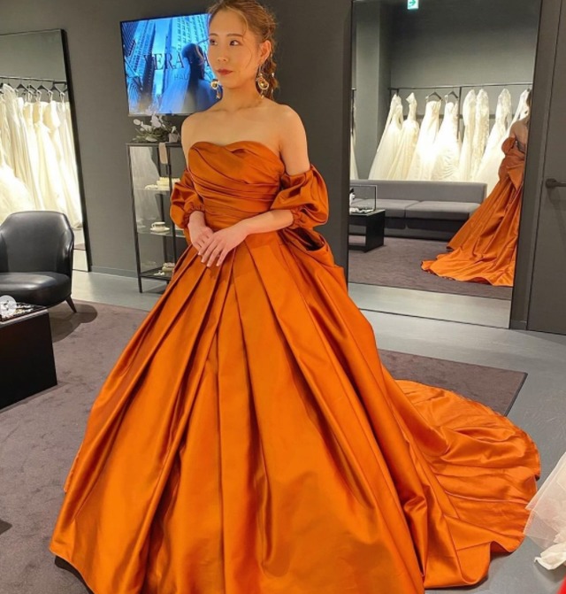 最高級 ウェディングドレス テラコッタ オレンジ カラードレス スーツ
