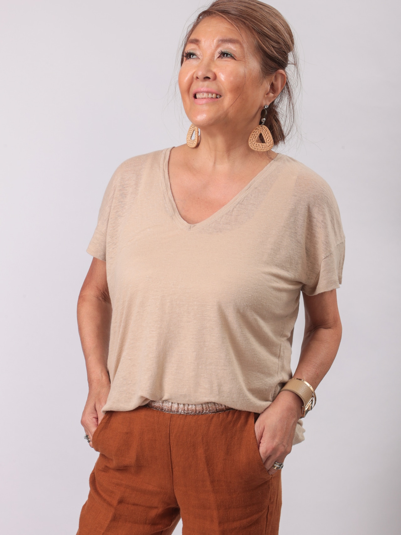 HARTFORD(Vネック無地Tシャツ)