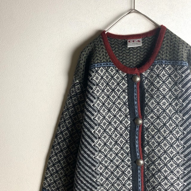 ~"knit" allover pattern~