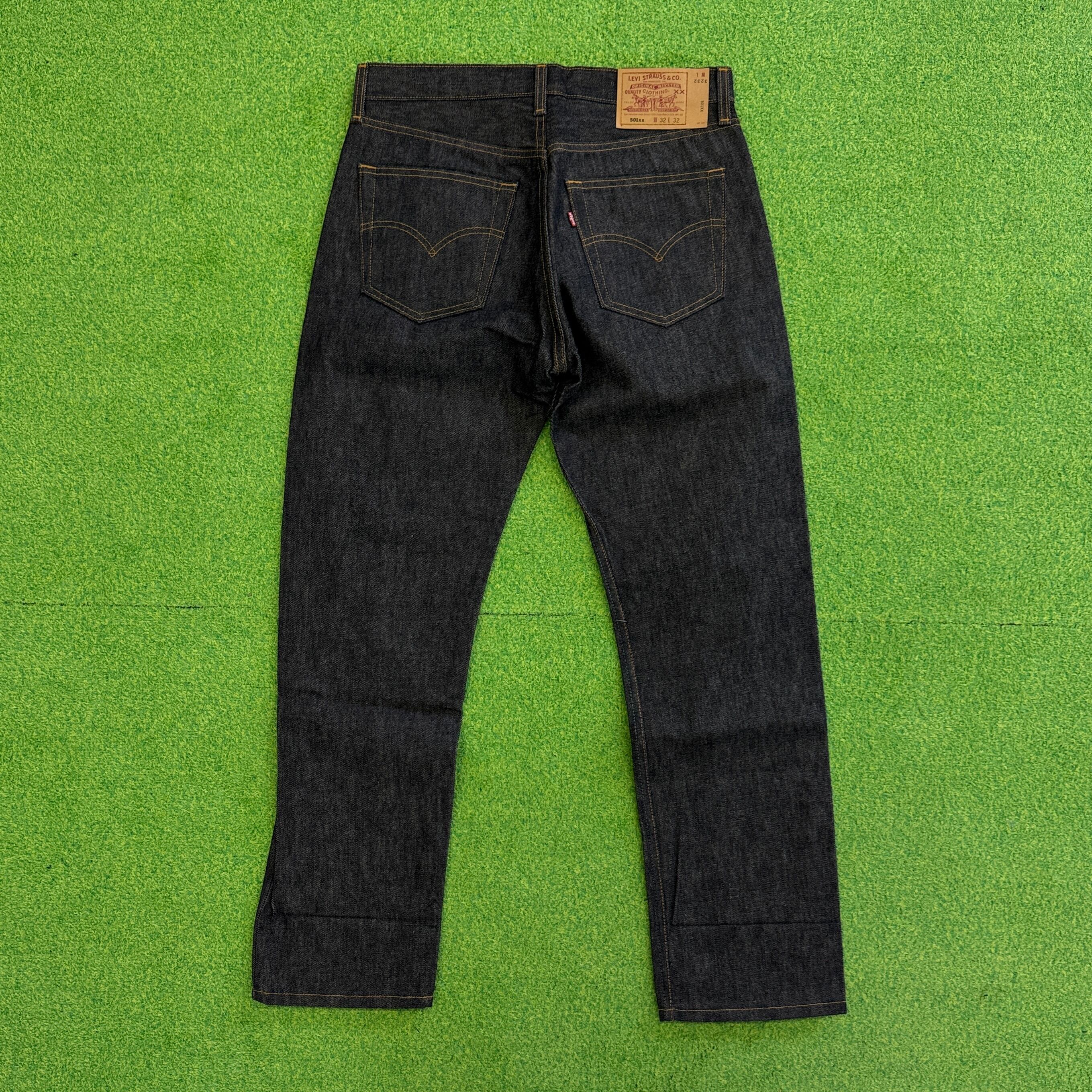 【DEAD STOCK】USA製 90s LEVI’S 501 濃紺 デニム 90'S LEVI'S 501 USA製 JEANS（DEAD STOCK） | VIWONE