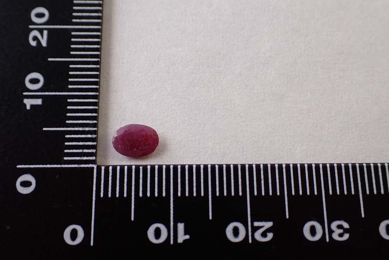 ルビー　0.41ct　[C4‐910]