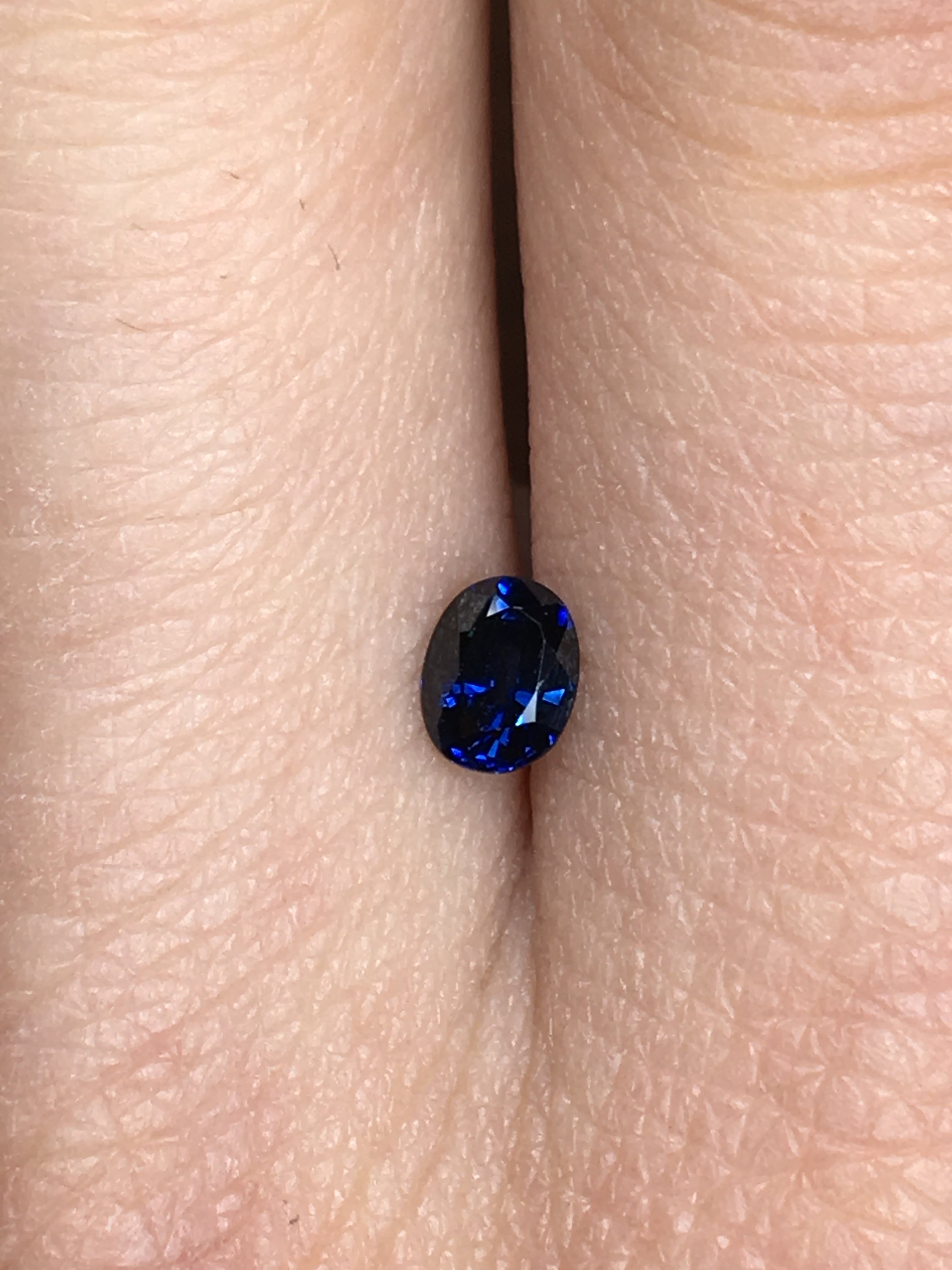 Blueサファイア 青色の妖艶な輝き 0.34ct UP 天然ブルーサファイア | Frederick's