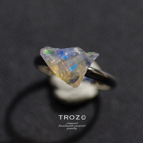 【Opal Fest No.  046】 オパール 鉱物原石 ピンキーリング [一点もの] 天然石 アクセサリー