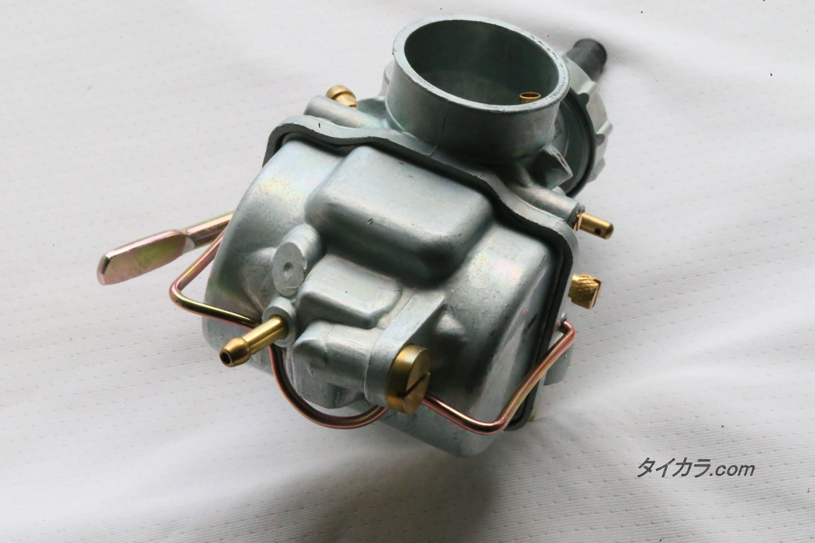 CD90 CS90 （C92 C95） キャブレター（水平ネジ・48㎜ピッチ） 社外品