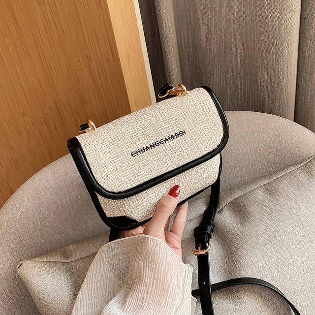 クロスボディバッグレディースバッグ2020ニューウェーブサマーネットレッドファッションショルダーバッグワイルドインエインスタイルスモールスクエアバッグ Tiancai_Wing_Bag6138319