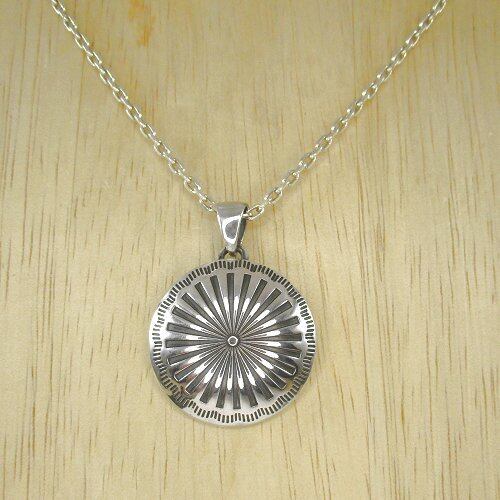 シルバーペンダントトップ Silver Concho Pendant Top（シルバー