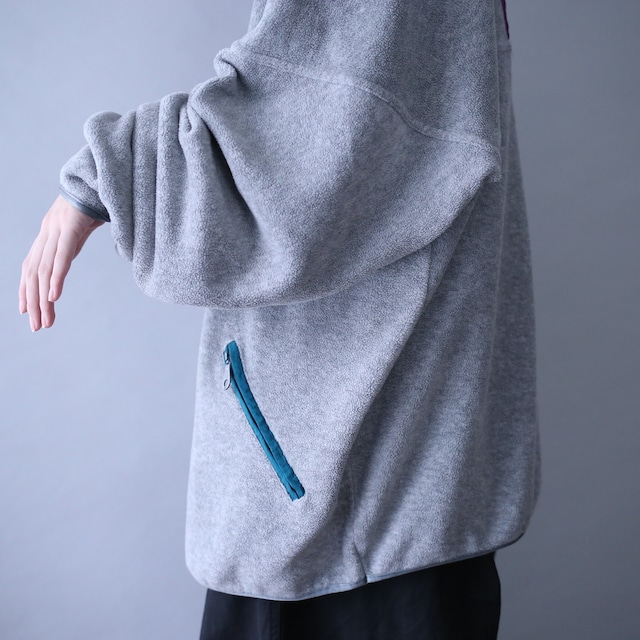 psychedelic color switching design XXL over silhouette half-zip fleece pullover