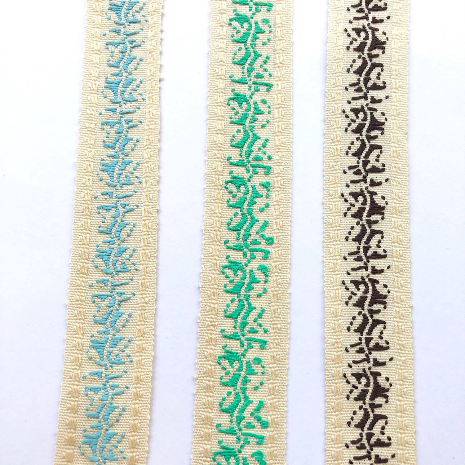 ツタ模様刺繍のリボン（1mカット） | Dua-アクセサリーパーツショップ
