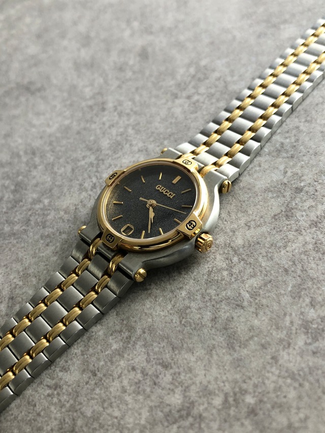 GUCCI グッチ 腕時計 シルバー×ゴールド G ステンレススチール 9000L クォーツ vintage ヴィンテージ オールド nv7cwc