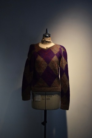 jonnlynx / lumpy argyle pullover